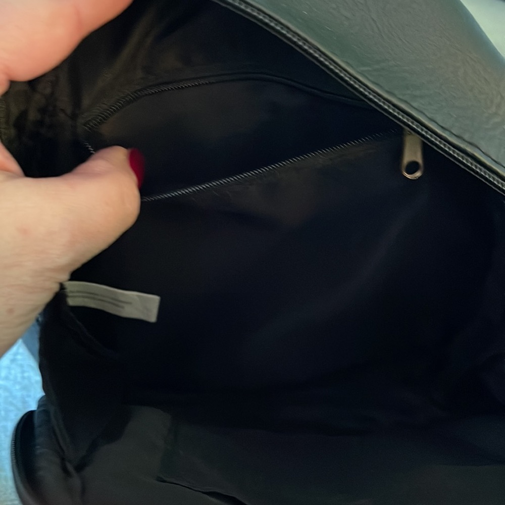Backpack Purse - Picture 5 of 9